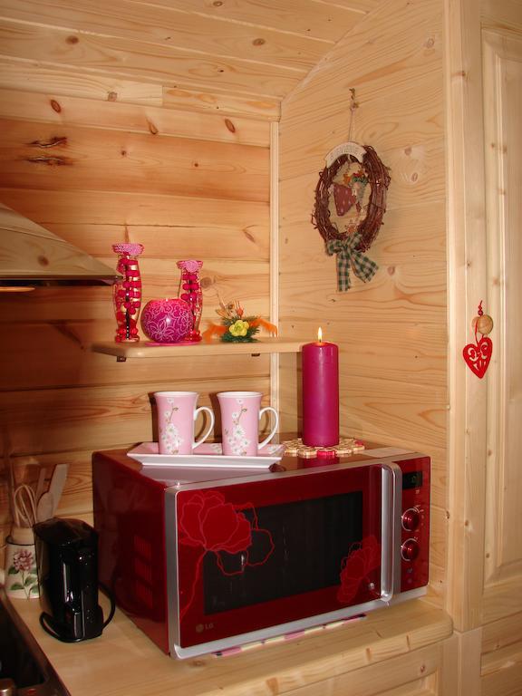 Maison D'Hotes La Roulotte Des 4 Saisons Sazeray Kamer foto